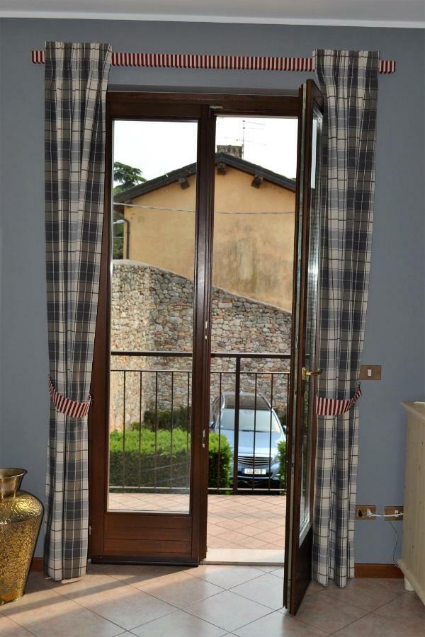 Torri Centro Appartement Torri Del Benaco Buitenkant foto