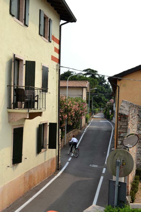 Torri Centro Appartement Torri Del Benaco Buitenkant foto
